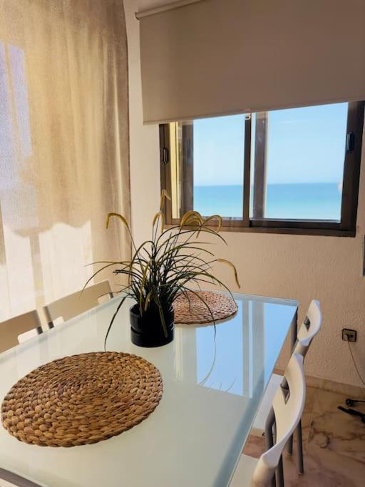 Apartamento Playa Victoria カディス エクステリア 写真